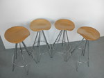  Pepe Cortés AMAT-3 Jamaica Counter Stools