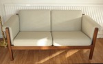 Hans Wegner 2 seat sofa by Getama - GE 40