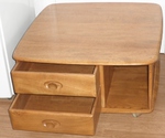 Ercol ‘Pandora’ Coffee Table – Model 735 (Natural finish) 