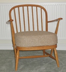 Ercol Easy Chair – Model 334 – Light finish