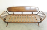 Ercol Studio Couch / Day Bed – Old Colonial Finish