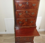 Flame Mahogany Chest on Chest